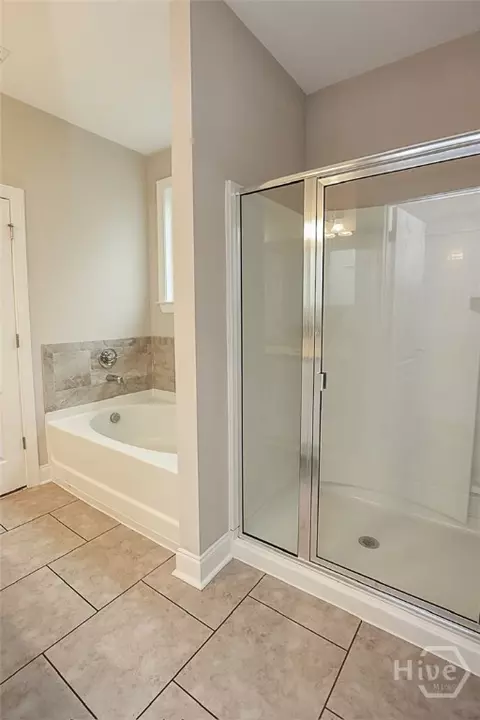 Bath - 124 Annie Dr, Guyton, GA 31312 photo 4 of 5