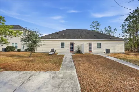 Exterior - 415 Olde Ivey Sq, Pooler, GA 31322 photo 3 of 7