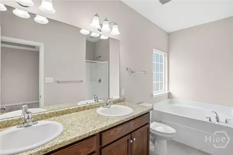 Bath - 415 Olde Ivey Sq, Pooler, GA 31322 photo 1 of 2