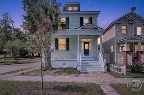 835 E Duffy St, Savannah, GA 31401