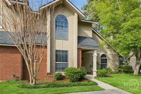 459 Mall Blvd #122, Savannah, GA 31406