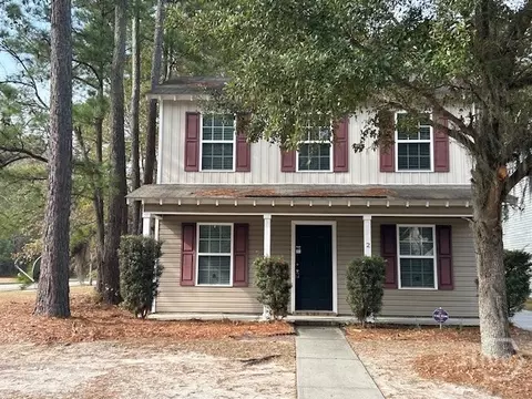 2 Ristona Dr, Savannah, GA 31419