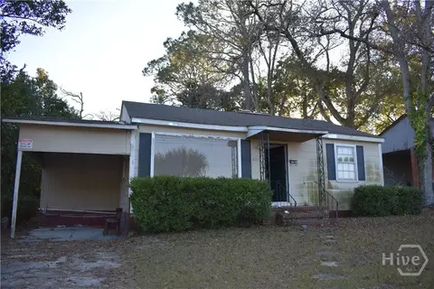 2217 Beech St, Savannah, GA 31404