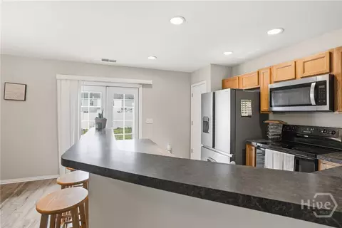 Kitchen - 61 Timber Crest Ct, Savannah, GA 31407 photo 1 of 3