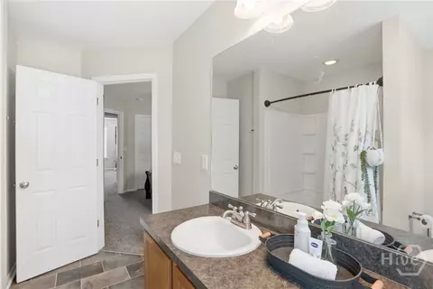 Bath - 61 Timber Crest Ct, Savannah, GA 31407 photo 2 of 3