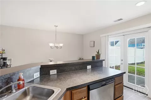 Kitchen - 61 Timber Crest Ct, Savannah, GA 31407 photo 2 of 3