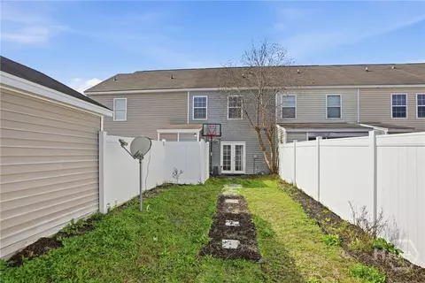 Exterior - 61 Timber Crest Ct, Savannah, GA 31407 photo 4 of 7