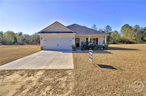 455 Bluff Rd, Jesup, GA 31545