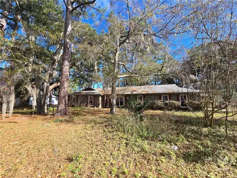 208 Dobson Rd, Savannah, GA 31410