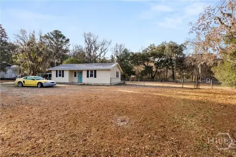 Exterior - 42 Winoca Dr, Midway, GA 31320 photo 2 of 3