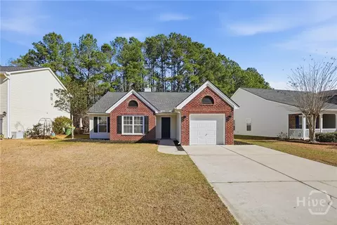 5 Hamilton Grove Dr, Pooler, GA 31322