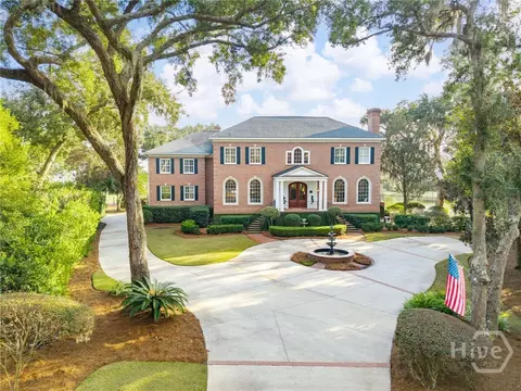 4 Prescott Ln, Savannah, GA 31411