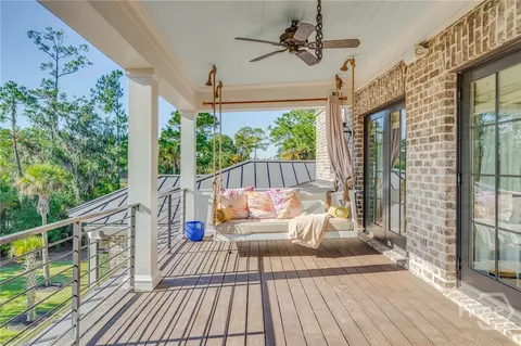 Exterior - 108 Commodore Dr, Savannah, GA 31410 photo 6 of 18