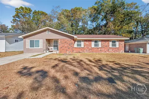 108 Walz Cir, Savannah, GA 31404