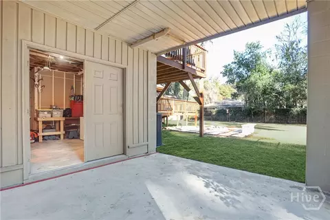Exterior - 4 E Back St, Savannah, GA 31419 photo 13 of 14