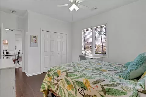 Bedroom - 4 E Back St, Savannah, GA 31419 photo 5 of 8