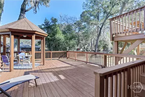 Exterior - 4 E Back St, Savannah, GA 31419 photo 7 of 14