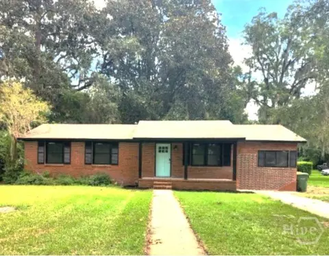 8708 Clarke Ave, Savannah, GA 31406