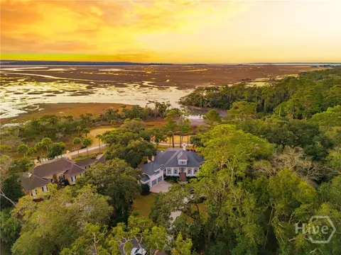 5 Windwalk Ln, Savannah, GA 31411