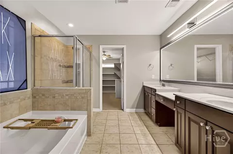 Bath - 120 Pine View Xing, Pooler, GA 31322 photo 1 of 2