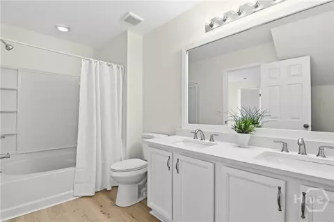 Bath - 69 Ashleigh Ln, Savannah, GA 31407 photo 1 of 2