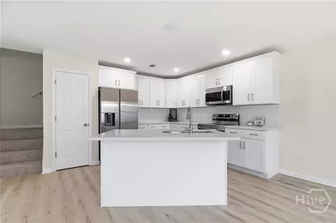 Kitchen - 69 Ashleigh Ln, Savannah, GA 31407 photo 3 of 3
