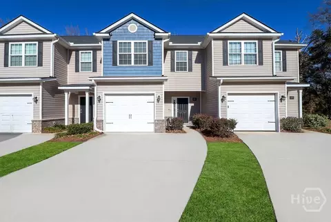 413 Ferguson Ln, Richmond Hill, GA 31324