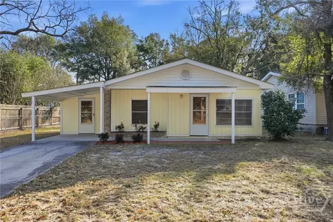 3308 Helen St, Savannah, GA 31404