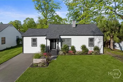 406 E 57th St, Savannah, GA 31405