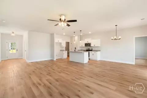 Living - 292 Timberlake Dr, Guyton, GA 31312 photo 2 of 2