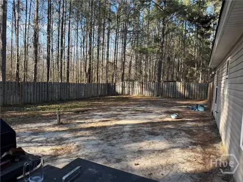 Exterior - 487 Shadowbrook Cir, Springfield, GA 31329 photo 6 of 8