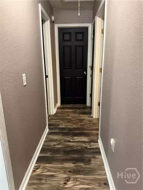 Entry Way - 487 Shadowbrook Cir, Springfield, GA 31329 photo 2 of 2