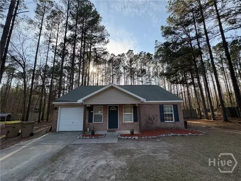 Exterior - 487 Shadowbrook Cir, Springfield, GA 31329 photo 2 of 8