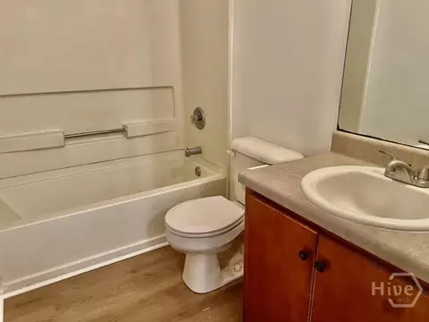 Bath - 12 Stalwick Dr, Pooler, GA 31322 photo 2 of 2