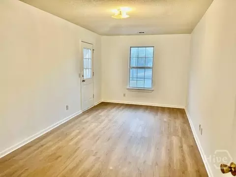 Living - 12 Stalwick Dr, Pooler, GA 31322 photo 5 of 5