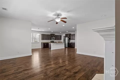 Living - 105 Grimsby Rd, Savannah, GA 31407 photo 5 of 5