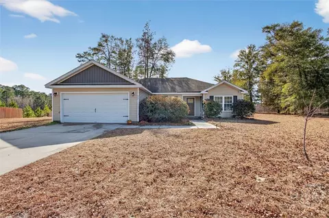 Exterior - 220 Crape Myrtle Ct, Springfield, GA 31329 photo 2 of 7