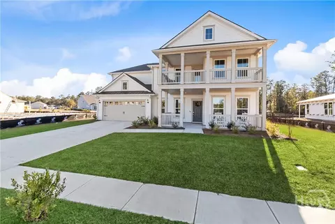 109 Sandy Bend Dr, Richmond Hill, GA 31324