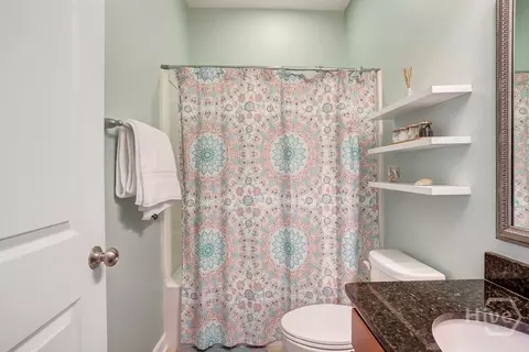 Bath - 36 Redwall Cir, Savannah, GA 31407 photo 4 of 4