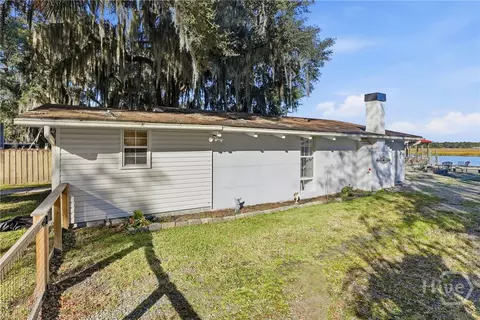 Exterior - 243 E 1st St, Midway, GA 31320 photo 2 of 5