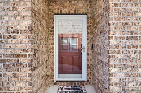 Entry Way - 143 Regency Cir, Pooler, GA 31322 photo 1 of 2