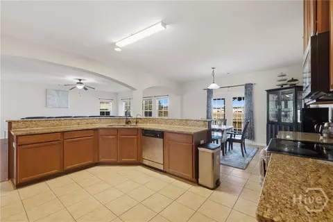 16 Telford St, Savannah, GA 31407 photo 6