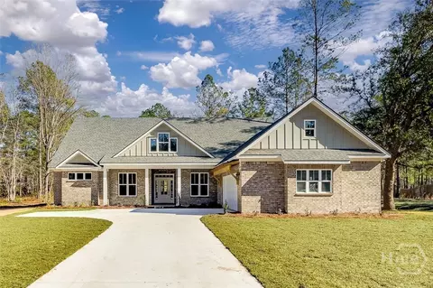 Exterior - 15 Lakeview Dr, Guyton, GA 31312 photo 2 of 4