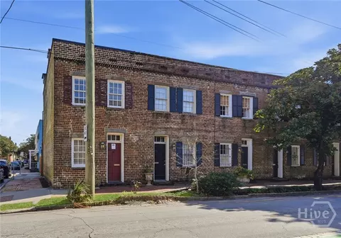 234 Price St, Savannah, GA 31401