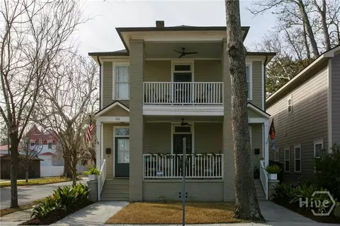 921 E Waldburg St, Savannah, GA 31401