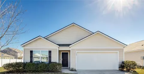 105 Nevis Rd, Guyton, GA 31312