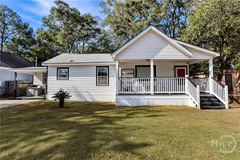 7 Fluke St, Savannah, GA 31405