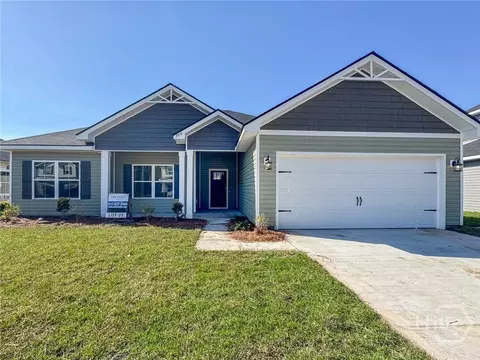189 Providence Loop, Hinesville, GA 31313