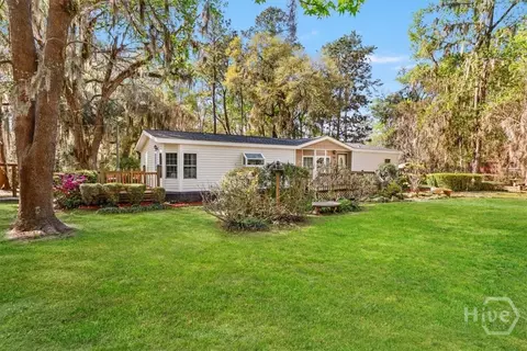91 Ridge Ct, Midway, GA 31320