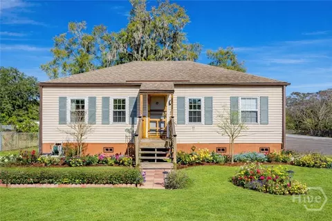 2130 Hanson St, Savannah, GA 31404